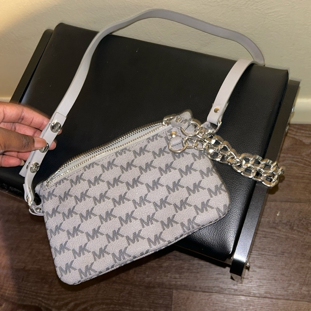 MK chained gray wallet